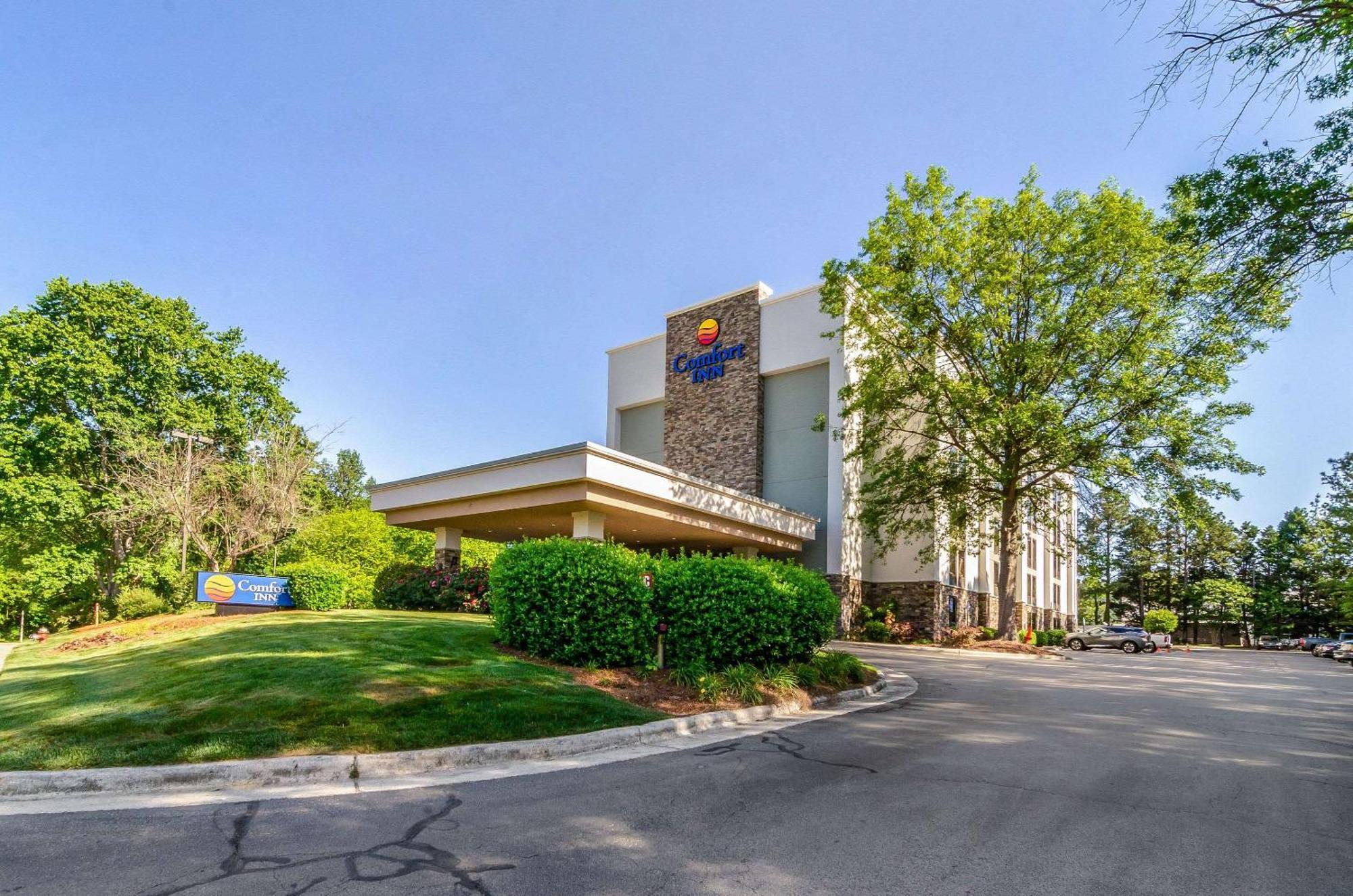 Comfort Inn Raleigh Midtown Exterior foto